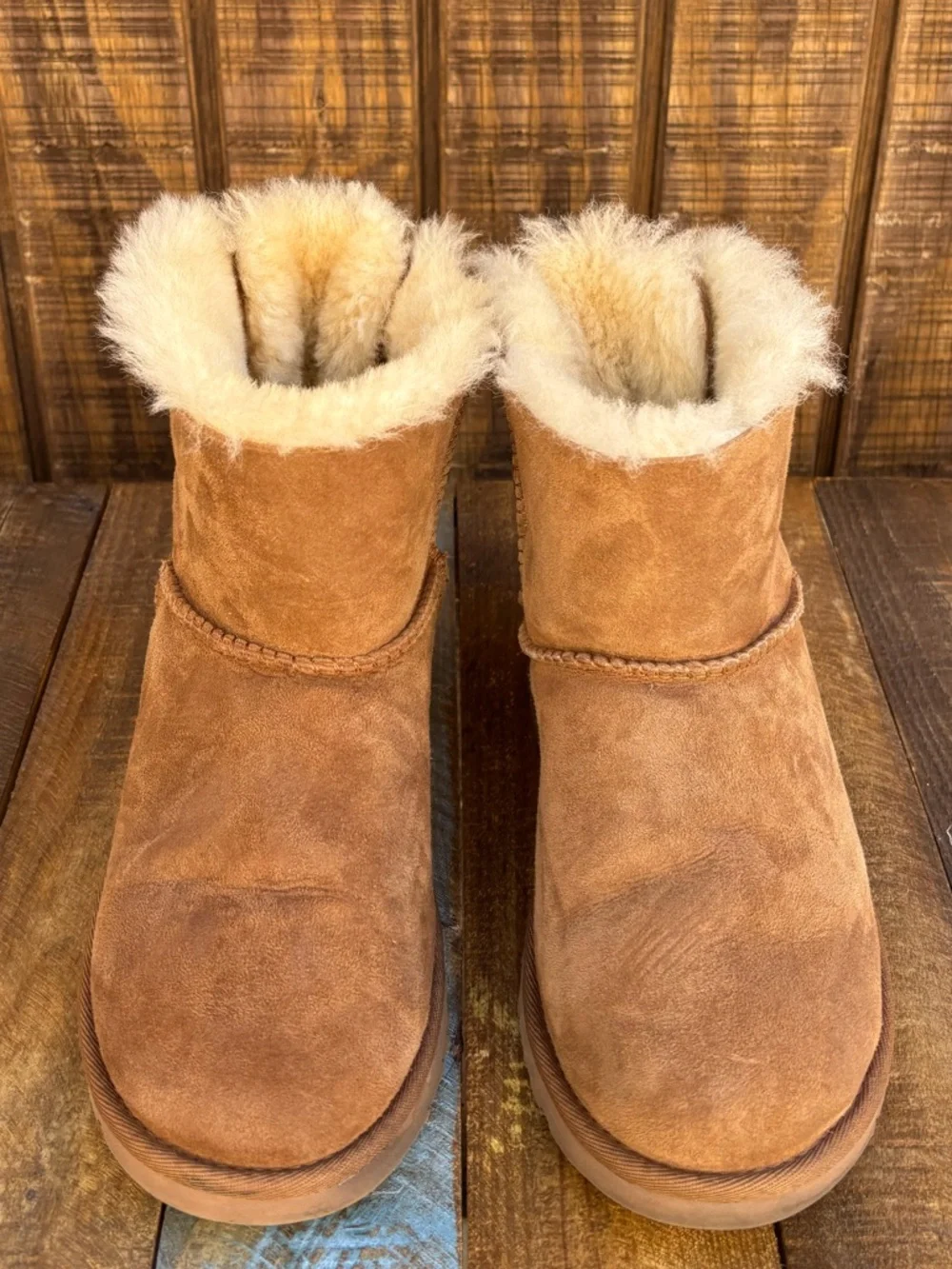 UGG Kandice Chestnut Bow Back Boots